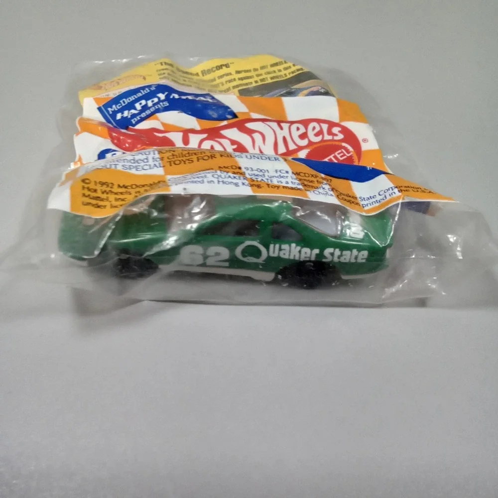 1992 McDonalds Happy Meal Hot Wheels Racing Series Quaker State 62 Green Sealed